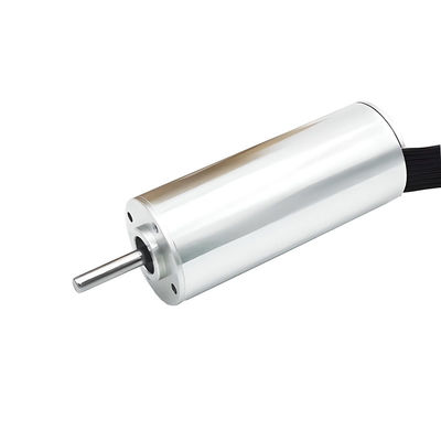 Kompakt Slotless Brushless Motor 28mm 48v 46W 13786rpm Demirsiz DC Motor